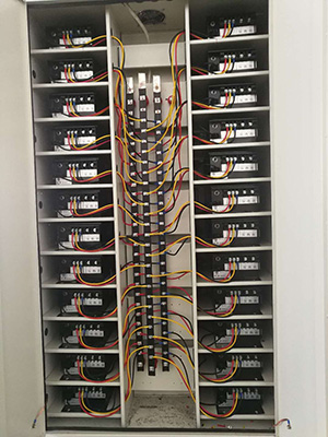 瓦楞機(jī)，輥筒電磁加熱